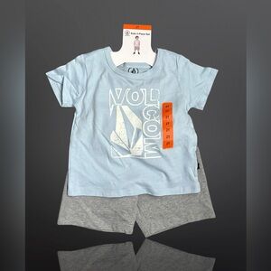 Volcom Kids Light Blue T-Shirt and Gray Shorts Set Size 2T.